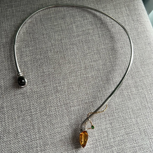 Elegant Sterling Silver 18K Gold and Gemstones Women's Collar Necklace